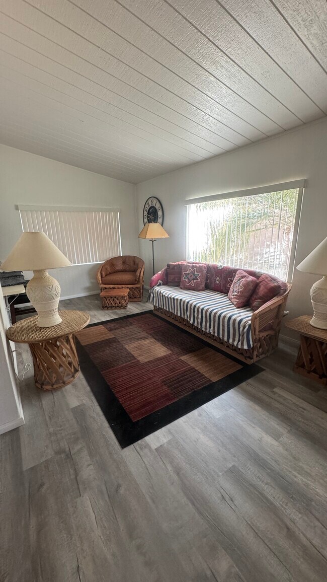 Building Photo - 35239 Bandana Cir