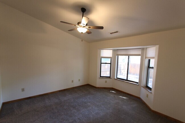 Building Photo - Coming In June | University Highlands 3-Bedroom Home | Fenced Backyard + Garage