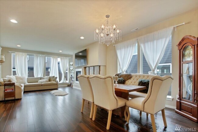 Building Photo - Auburn Lakeland Hills/Lakeview Community area 4 bedroom 2.5 bathroom home - Available May 1st, 2026