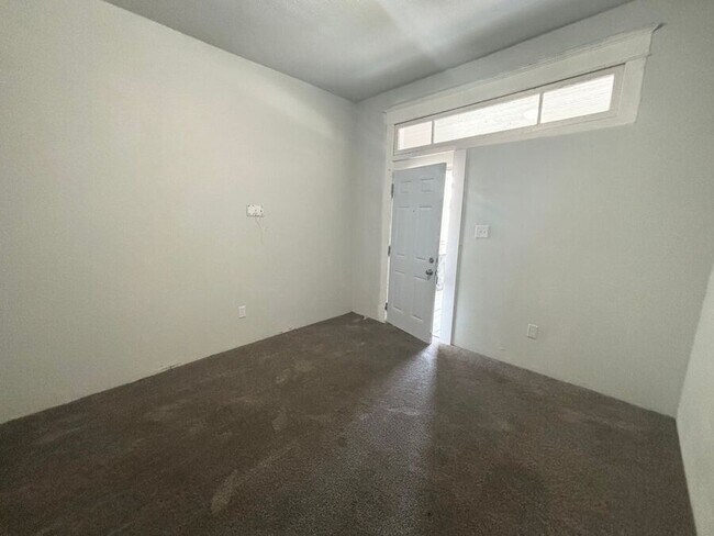 Building Photo - 1627 Alston Ave