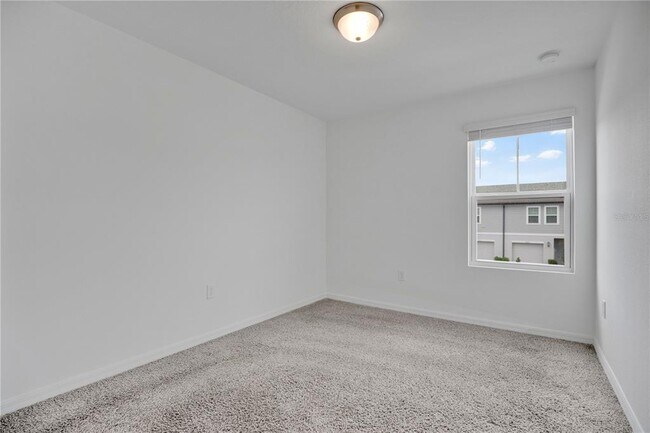 Building Photo - 2026 Crape Jasmine Ln
