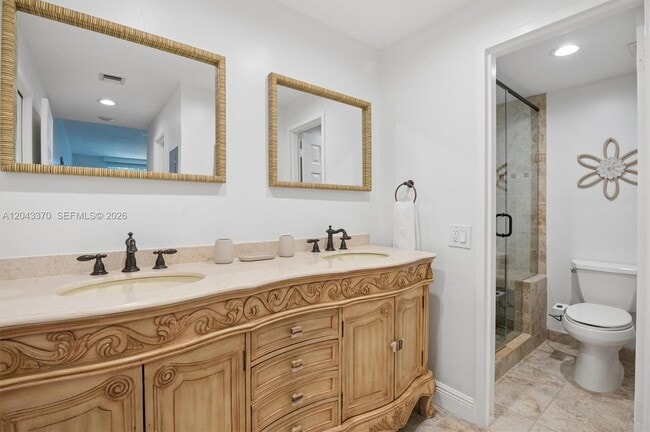 Building Photo - 3505 S Ocean Dr