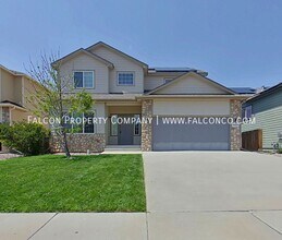 Building Photo - 6224 Saddlebred Way