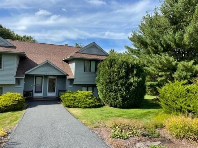 Primary Photo - 1 N Peak Village