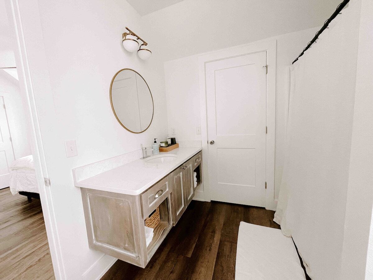 Building Photo - 2119 Loretta Parker Lane