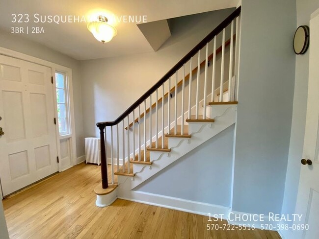 Building Photo - 323 Susquehanna Ave