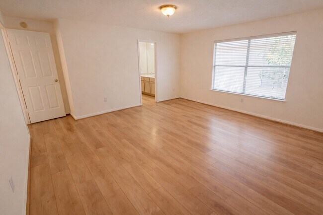 Building Photo - 13623 Eldridge Springs Way