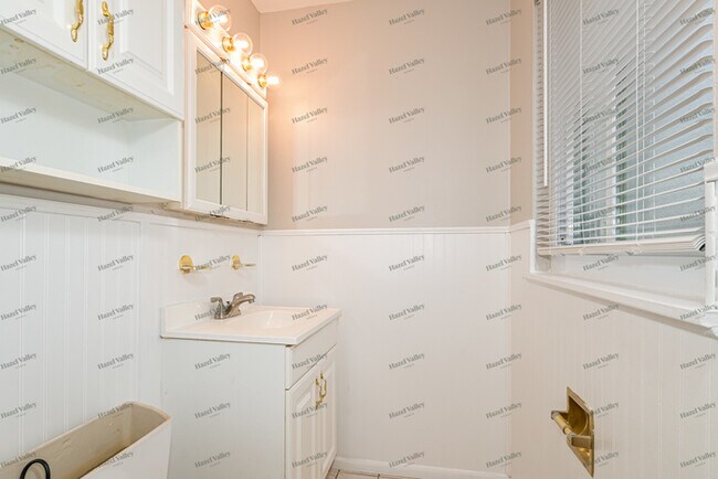 Building Photo - 1415 Boulder Dr