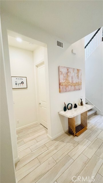 Building Photo - 358 Pinnacle Dr