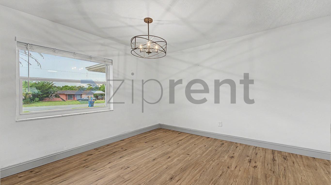 Building Photo - Unit