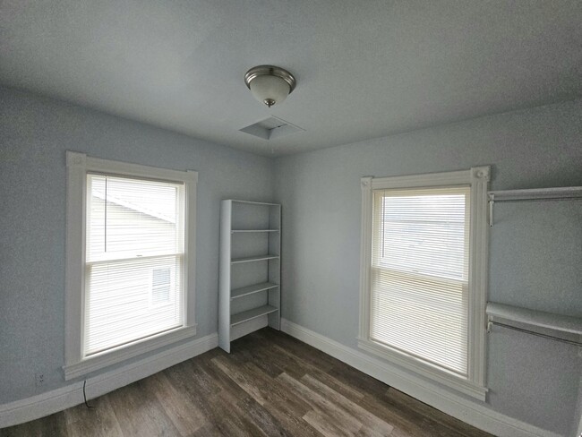 Bedroom 2- Upstairs - 182 Bryant St