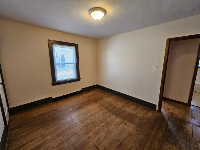 Building Photo - 3022 Hartzer St