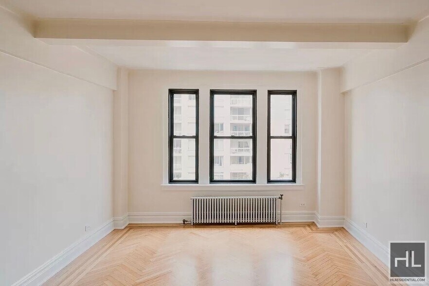 Building Photo - EAST 68 STREET