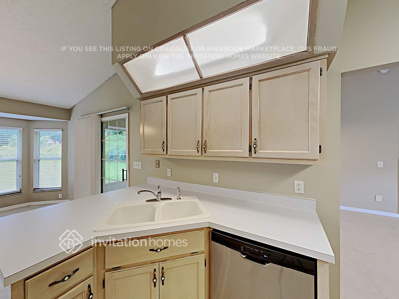 Building Photo - 107 Glen Abbey Ln