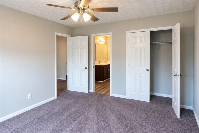Building Photo - 190 Wilhelmina Dr