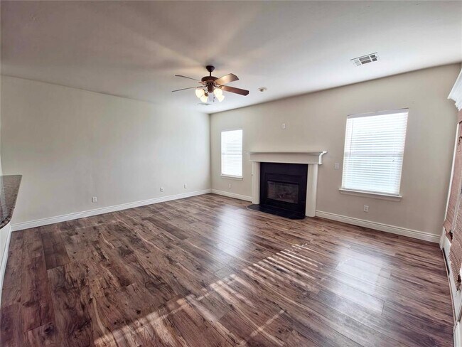 Building Photo - 16008 Bravado Pl