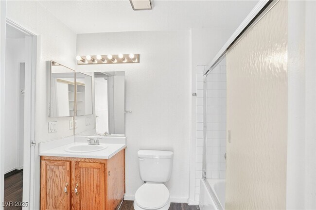 Building Photo - 1509 Linnbaker Ln