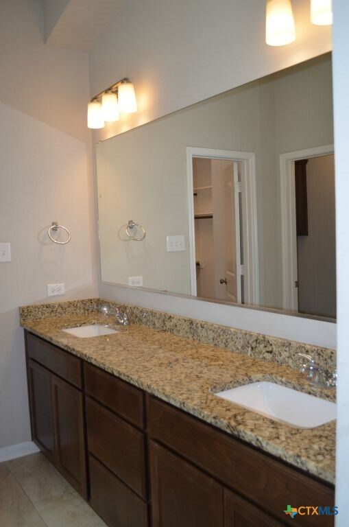 Building Photo - 3414 Addison St