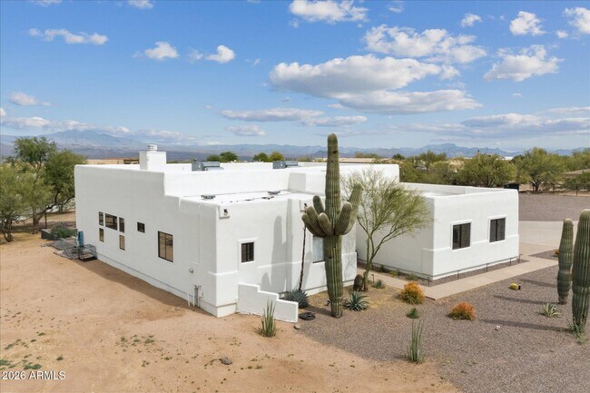 Building Photo - 14604 E Peak View Rd