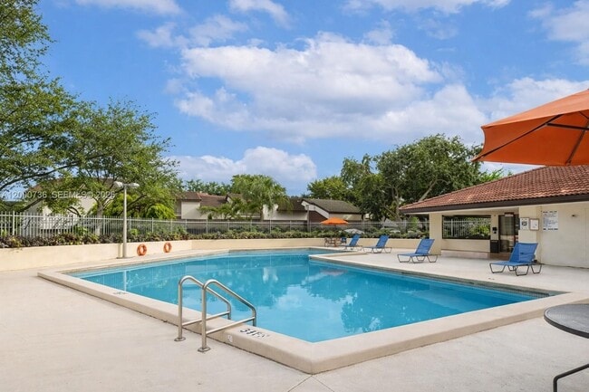 Building Photo - 12344 SW 94th Ln