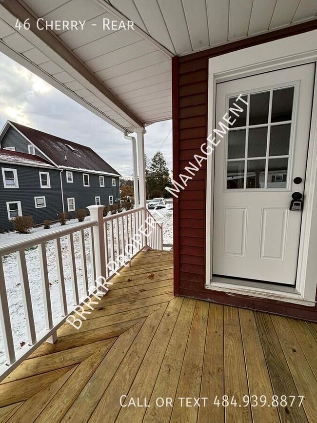 Building Photo - 46 Cherry-Rear