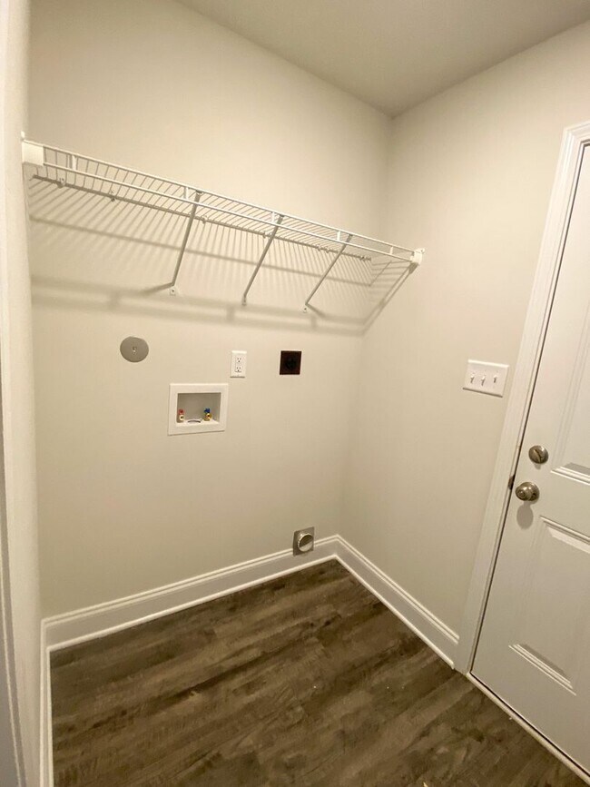 Building Photo - 4 bed, 2 bath built in 2023 in Olive Branch