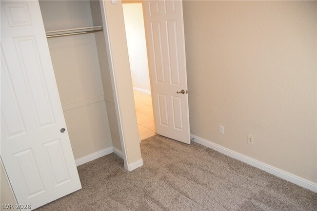 Building Photo - 6904 Homing Pigeon Pl