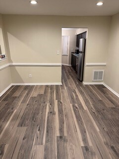 Building Photo - 524 Hollomon Dr