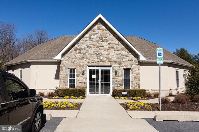 Building Photo - 2021 Crescent Moon Ct
