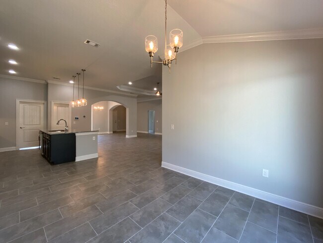 Building Photo - 2789 Riverside Landing Dr