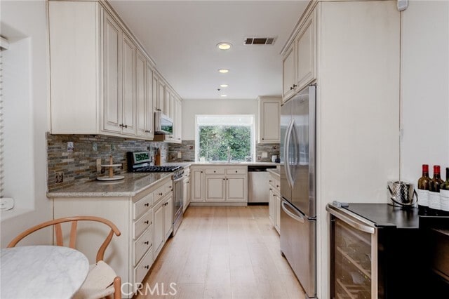 Building Photo - 1924 Ruhland Ave