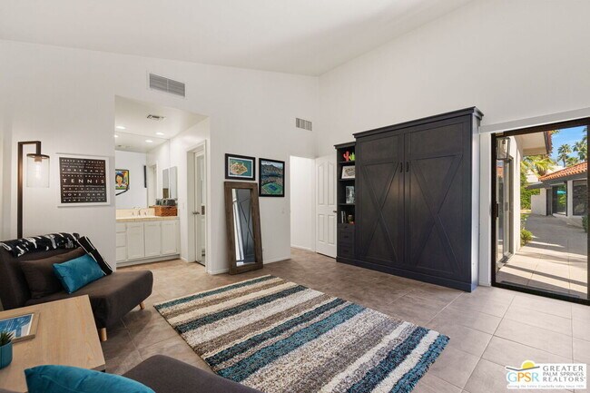 Building Photo - 40563 Desert Creek Ln