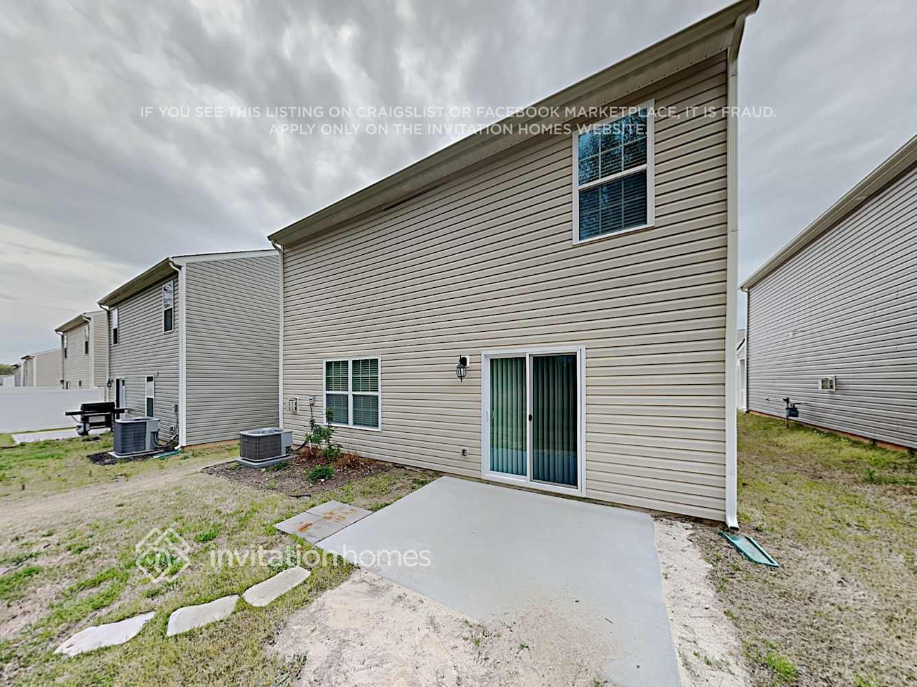 Building Photo - 3160 Green Apple Dr