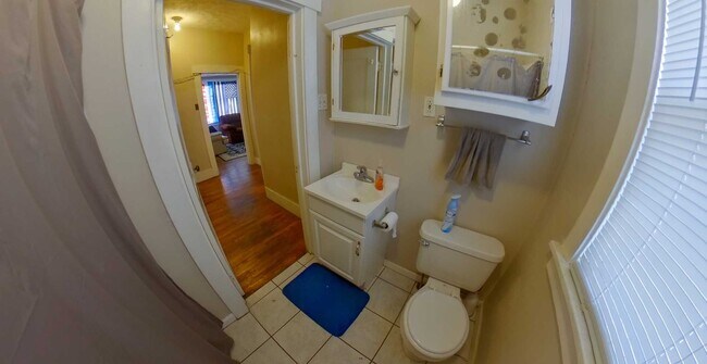 Building Photo - 1120 Thurston St