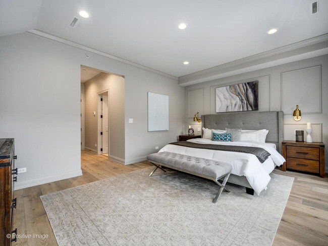 Building Photo - 1143 W Montana St