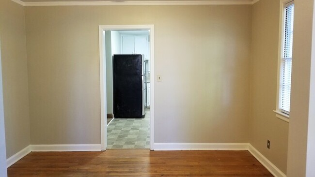 Building Photo - Duplex