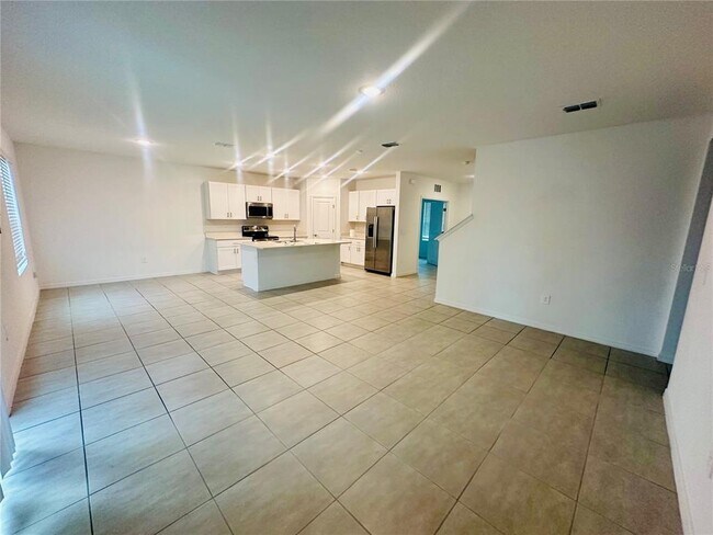 Building Photo - 187 Brinsmead Rd