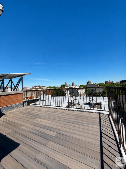 Building Photo - FULTON STREET / Clinton Hill / 2-Bed 1-Bath
