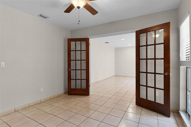 Building Photo - 8208 La Serena Dr