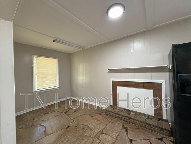 Building Photo - 2964 Carson Ave