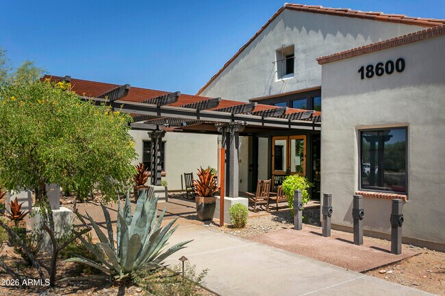 Building Photo - 18650 N Thompson Peak Pkwy