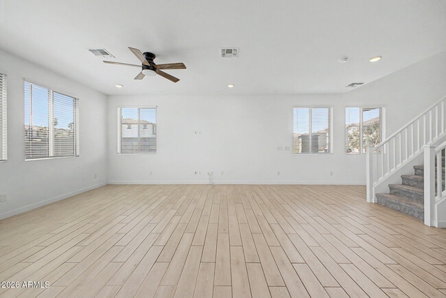 Building Photo - 3361 S 179th Dr
