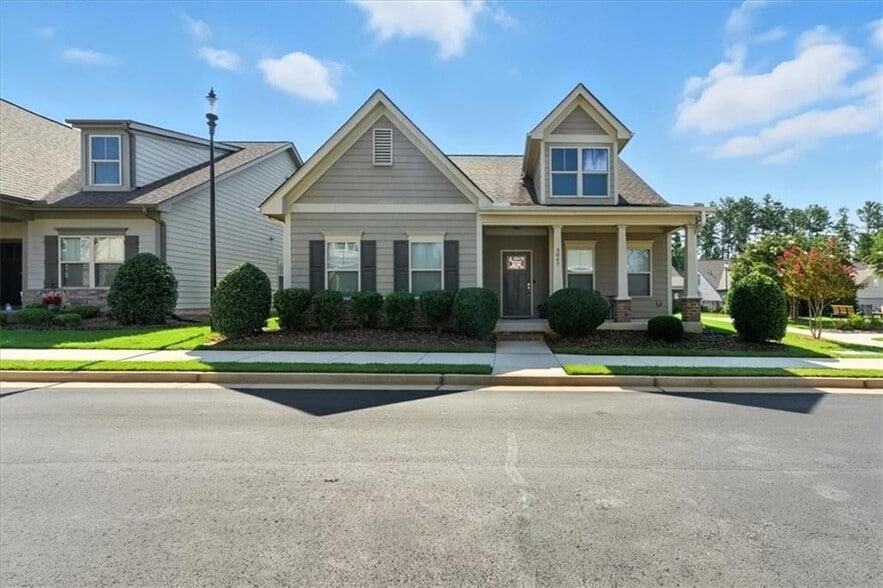 Building Photo - 3047 Patriot Square SW