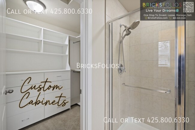 Building Photo - Luxury Corner-Lot Home in Redmond Ridge Ea...