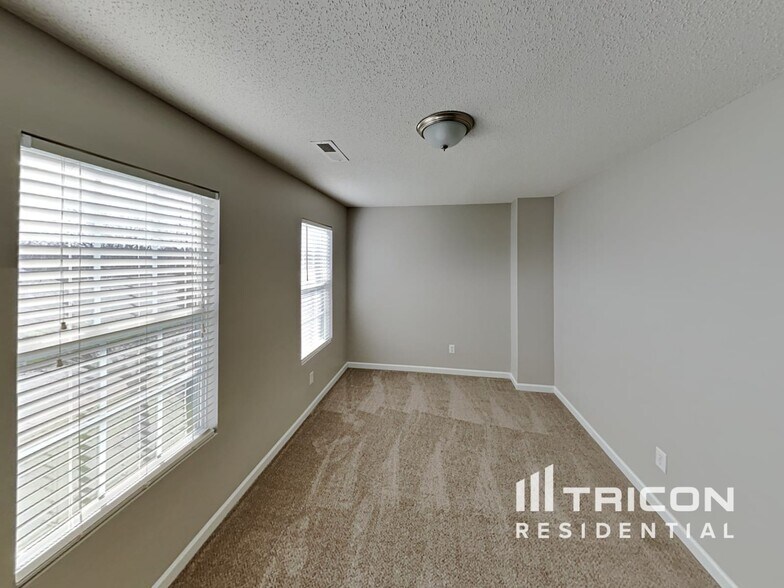 Building Photo - 314 Stone Meadow Dr