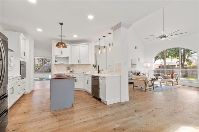 Building Photo - 3313 Oxsheer Dr