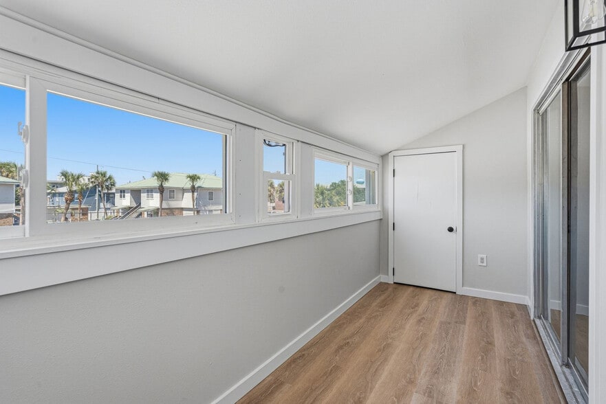 Building Photo - 359 Billfish Ave
