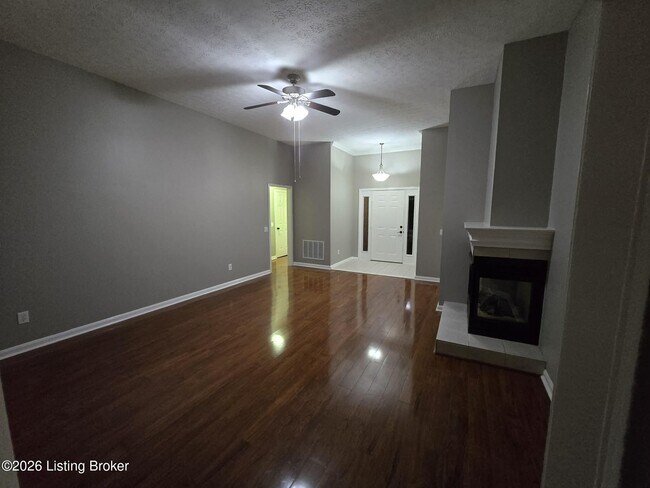 Building Photo - 6408 Mossy Oaks Dr