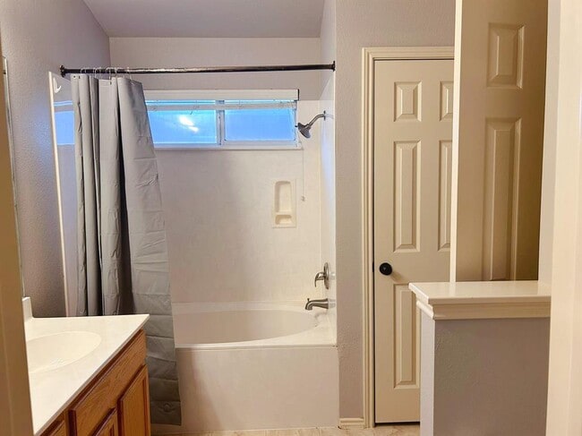 Building Photo - 3589 Rock Shelf Ln