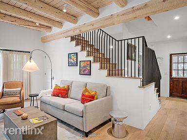 Building Photo - 1 br, 2 bath Condo - 841 East Alameda Stre...